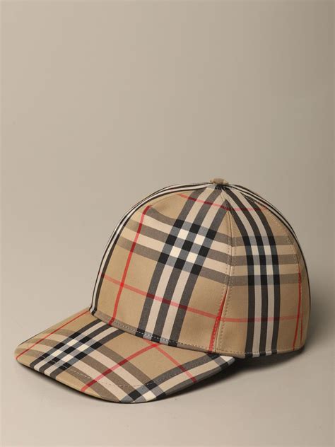 cappello burberry uomo prezzo